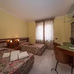 Hotel New Petit 3*