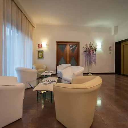 Hotel New Petit Tempio Pausania
