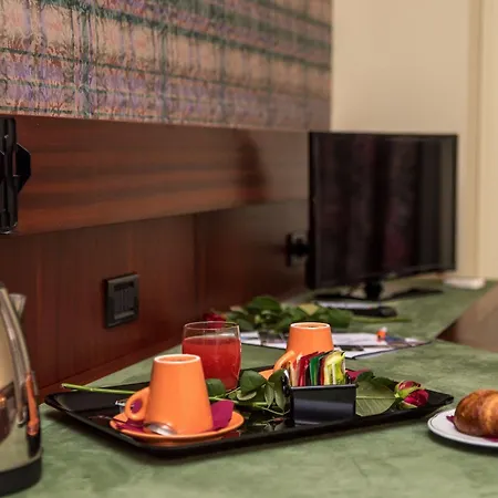 New Petit Hotel 3*