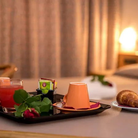 New Petit Hotel