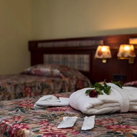 New Petit Hotel