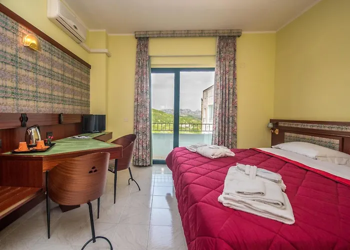 Hotel New Petit Tempio Pausania